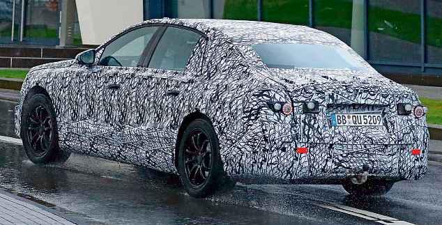 E-Class shapes up for electric future